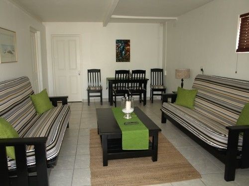 Caxton Manor Bed & Breakfast